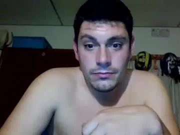 luis2423 on Chaturbate