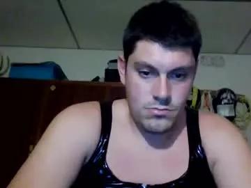 luis2423 on Chaturbate