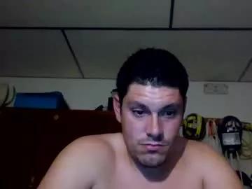 luis2423 on Chaturbate