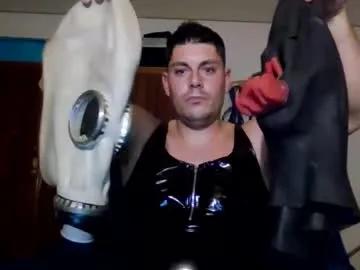 luis2423 on Chaturbate