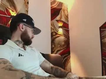 luke_davis01 on Chaturbate