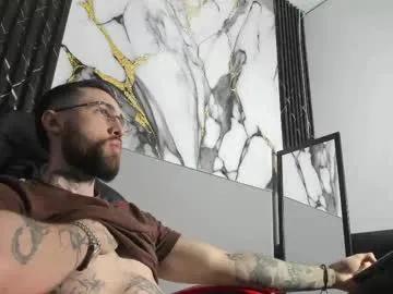 luke_davis01 on Chaturbate