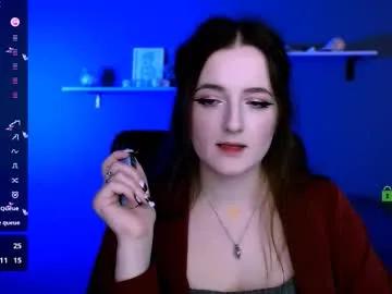 luna_berryy on Chaturbate