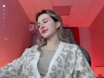 luxrayi on Chaturbate