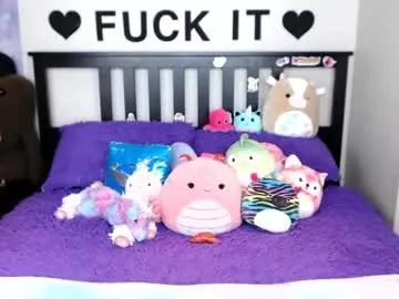 mackenziewolfe on Chaturbate