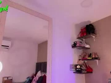 mariana_c on Chaturbate
