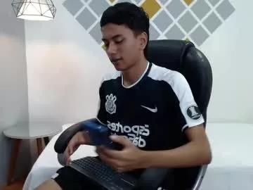 markbowie on Chaturbate