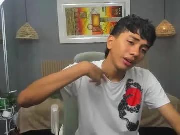 markbowie on Chaturbate