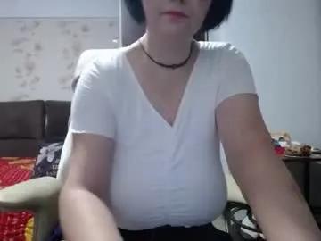 mary_x on Chaturbate