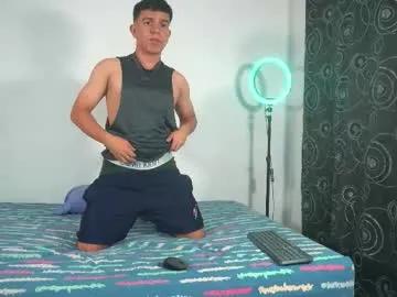 max_ethan5 on Chaturbate