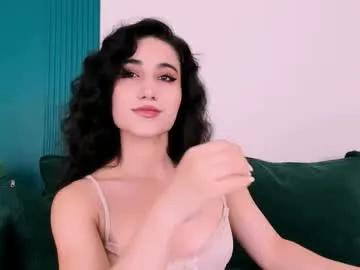 maya_rogerss on Chaturbate