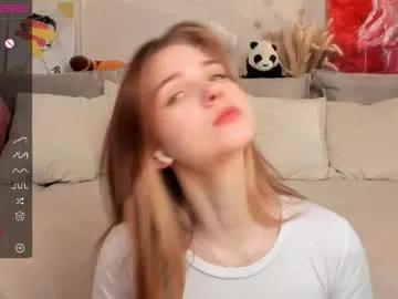 melissamiles — Hi i am new here! #18 #bigtits #new #teen #redhair: HOT BLOWJOB [333 tokens remaining]