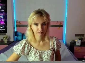 merymidnight on Chaturbate