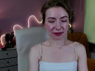 mia_luxx92 on Chaturbate