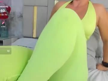 milasaenz1 on Chaturbate