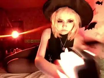 mistr_daria_femdom on Chaturbate