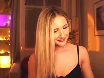 miumiiuu on Chaturbate