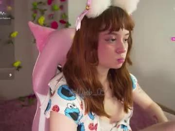 mollysb_05 on Chaturbate
