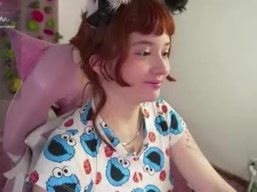 mollysb_05 on Chaturbate
