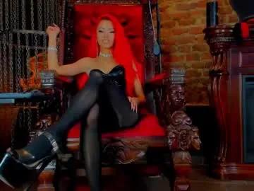 moniqueresse on Chaturbate