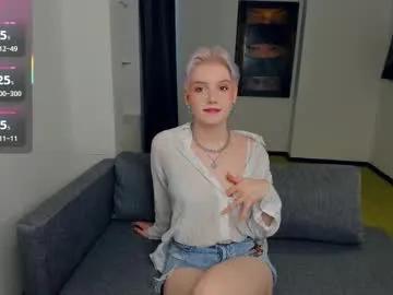 nakishacroshaw on Chaturbate