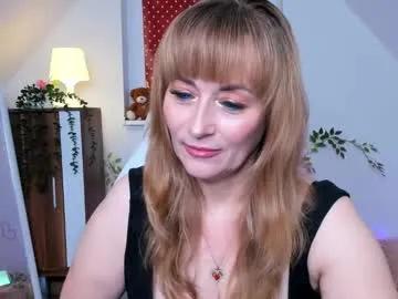 naughtymilane on Chaturbate