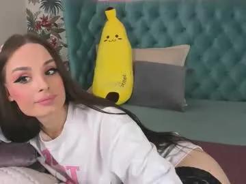 naughtyylory on Chaturbate