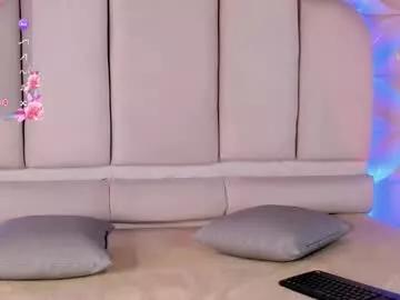 nicole_cooper_ on Chaturbate