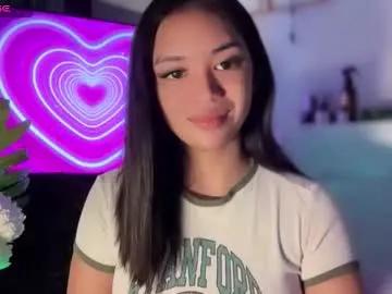 nicolecellini on Chaturbate