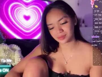 nicolecellini on Chaturbate