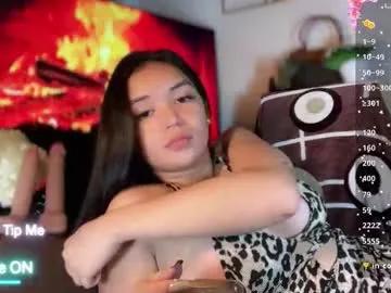 nicolecellini on Chaturbate