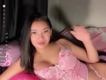 nicolecellini on Chaturbate