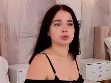 nikaflowers on Chaturbate