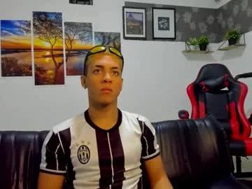 noah_flynn1 — #muscle #findom #cum #skinny  #bigcock [3988 tokens remaining]