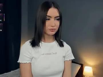 paulettelafevre on Chaturbate