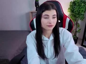pauline_flo on Chaturbate