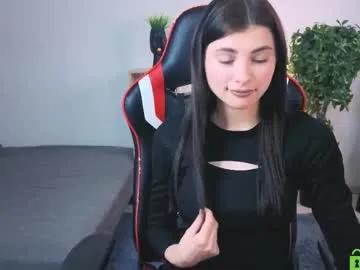 pauline_flo on Chaturbate