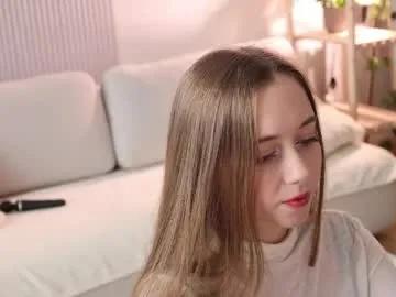 pretty_princess_elina on Chaturbate