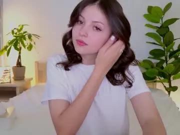 pusichka_ on Chaturbate