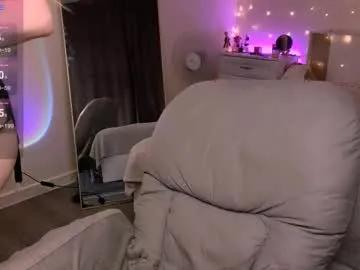 rabbyasti on Chaturbate