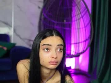 rachelravee on Chaturbate