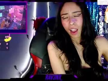 rav3nx_ on Chaturbate