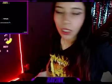 rav3nx_ on Chaturbate