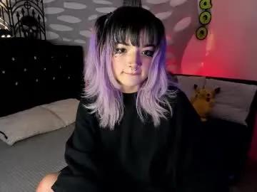 ravencollen on Chaturbate