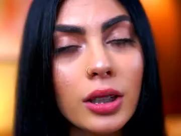 ravennadarcy —  // GOAL: CUMSHOW at goal [538 tokens left] #latina #bigass #squirt #deepthroat #lovense