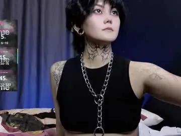 ravens_nest_ on Chaturbate