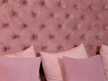 regina_noctixx on Chaturbate