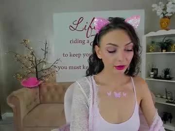 reynathevixen on Chaturbate