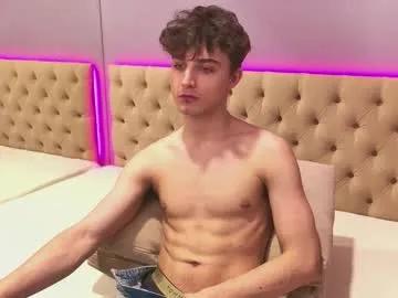 richard_steele_hot on Chaturbate