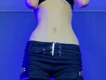 rinacain on Chaturbate